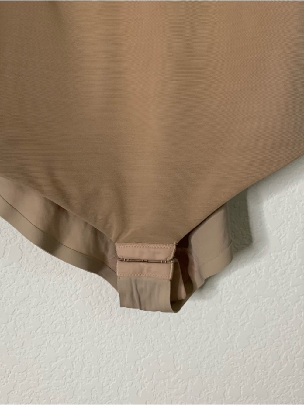 Honeylove tan/ brown Strappy bodysuit L - Picture 2 of 10